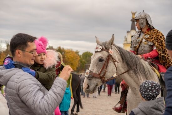 Wielka parada Branickich