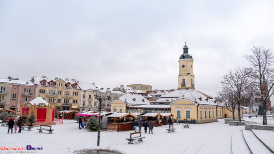 Jarmark Bożonarodzeniowy i żywa szopka na Rynku Kościuszki