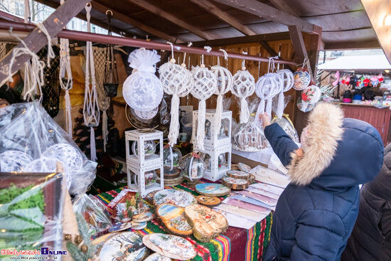 Jarmark Bożonarodzeniowy i żywa szopka na Rynku Kościuszki