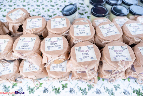 Jarmark Bożonarodzeniowy i żywa szopka na Rynku Kościuszki