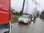 Zawalona konstrukcja z dachu firmy GORT