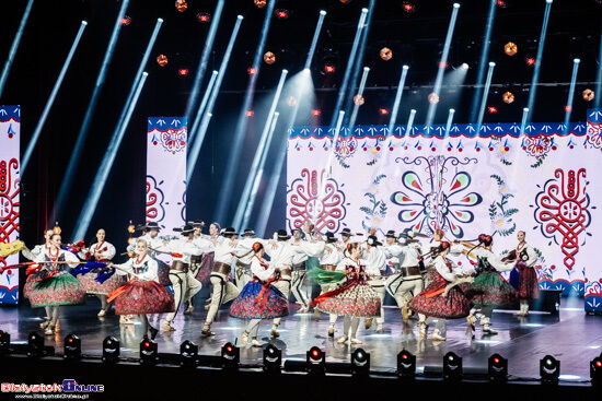 Koncert Zespołu pieśni i tańca Śląsk