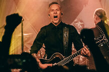 Koncert Me and That Man w Zmianie Klimatu