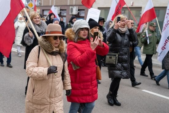 Protest antyszczepionkowców