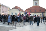 Manifestacja na Rynku Kościuszki po ataku na Ukrainę