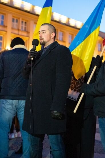 Manifestacja na Rynku Kościuszki po ataku na Ukrainę