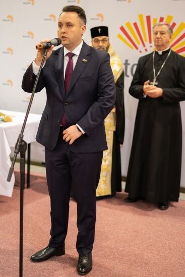 Wielkanocne śniadanie dla uchodźców