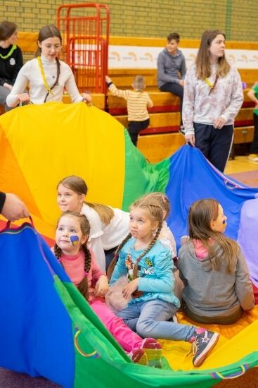 Wielkanocne śniadanie dla uchodźców