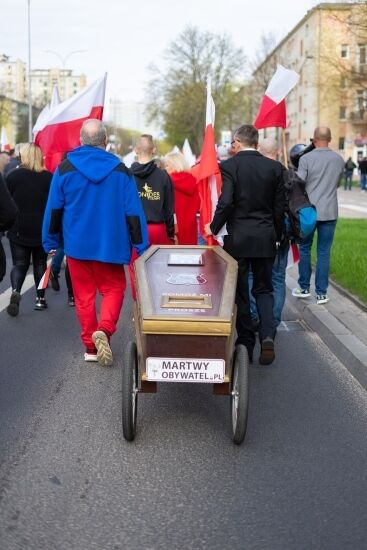 Marsz "Lockdown źródłem inflacji"