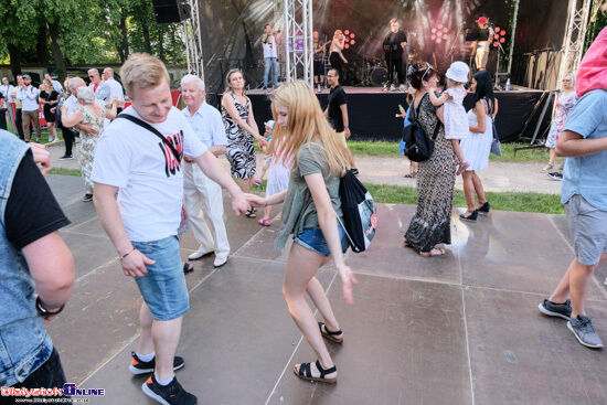 Potańcówka w Ogrodach Pałacu Branickich