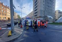 Wypadek z udziałem karetki w centrum Białegostoku