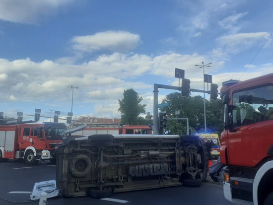 2022.07.28 - Wypadek z udziałem karetki w centrum Białegostoku