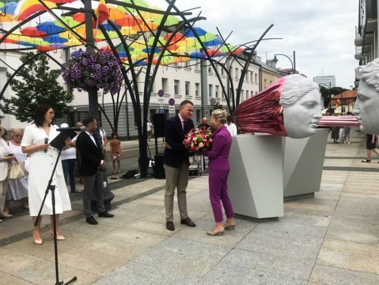 Odsłonięcie rzeźby "Obietnica"