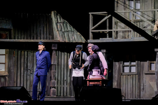 "Skrzypek na dachu" na Rynku Kościuszki