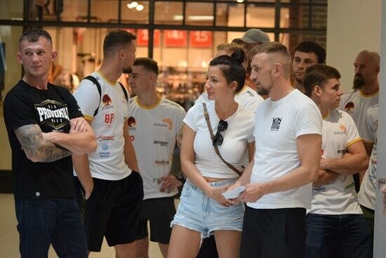 Snarski od 15 lat prowadzi grupę promotorską Chorten Boxing Production