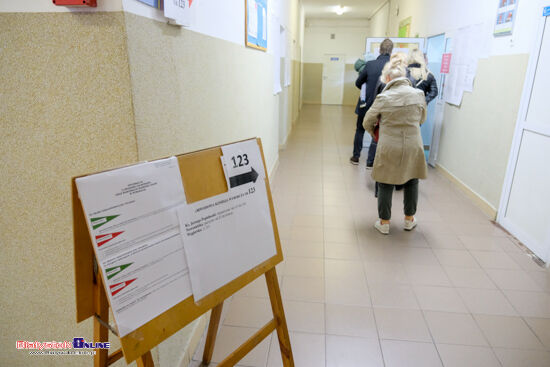 Wybory Parlamentarne 2023. Białostoczanie ruszyli do urn