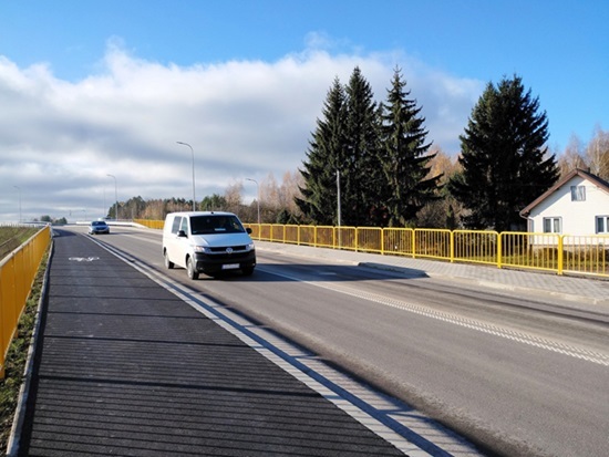 Nowy wiadukt nad torami w Łapach