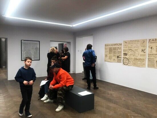 2023.11.17 - Wernisaż wystawy "Radykalne rodzicielstwo" w Galerii Arsenał w Białymstoku