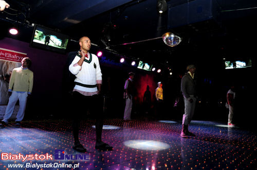 Charytatywny Pokaz Mody "Strike a Pose"