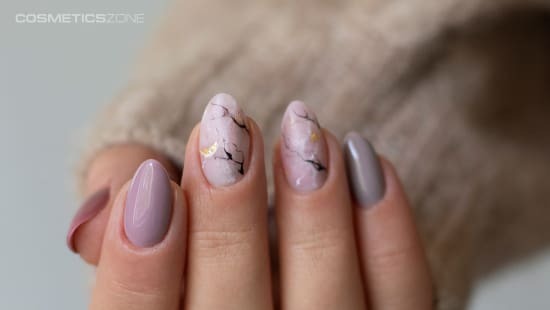 Kreatywny manicure z Cosmetics Zone: jak używać nowych palet kolorów w 2024?