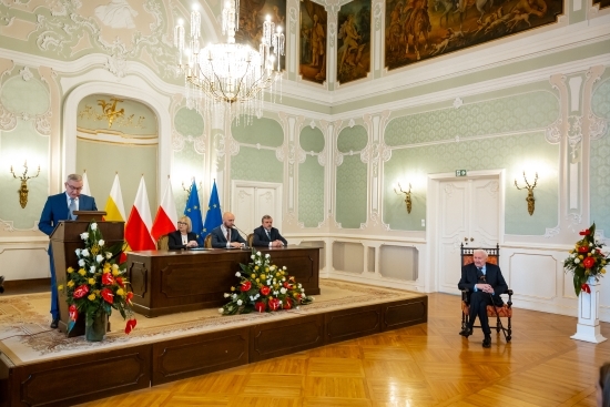 2023.02.17 - Prof. Marian Czesław Szamatowicz Honorowym Obywatelem Miasta Białystok