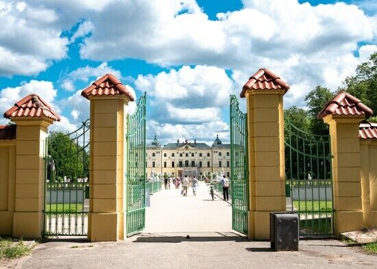 2024.06.01 - Piknik według Bridgertonów w Pałacu Branickich