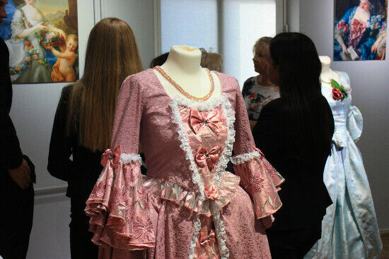 2024.06.14 - Wernisaż wystawy "La mode francaise - Portrety"