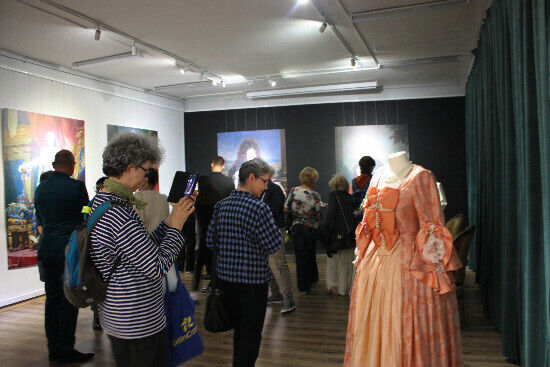 2024.06.14 - Wernisaż wystawy "La mode francaise - Portrety"