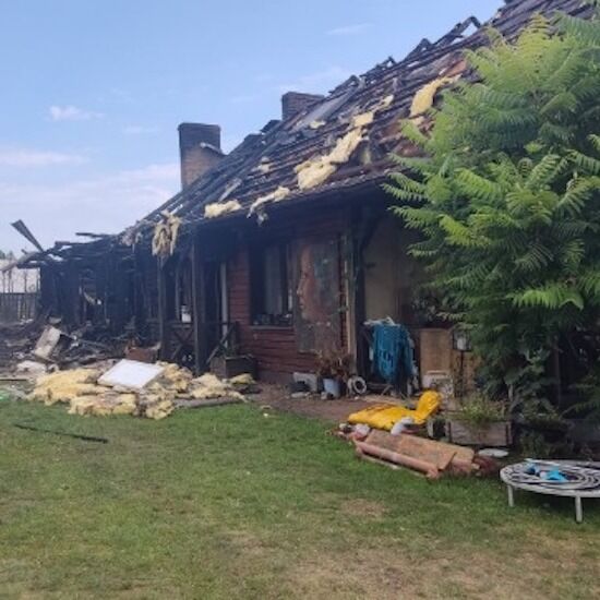 Pożar domu i magazynu teatralnego