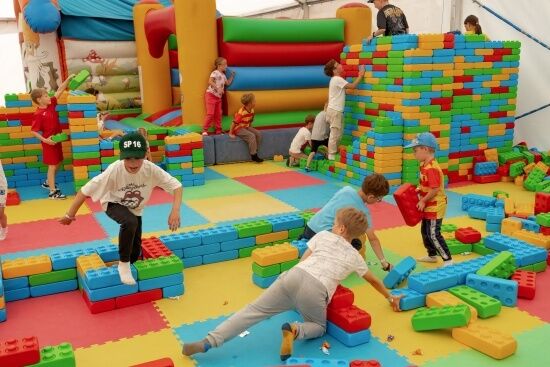 2025.05.25 - Tłumy na Wielkim Naszpikowanym Festiwalu w Fast Parku