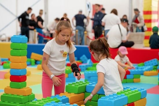 2025.05.25 - Tłumy na Wielkim Naszpikowanym Festiwalu w Fast Parku