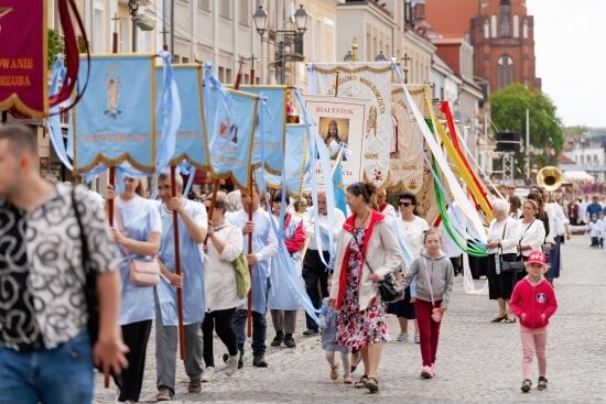 2025.06.19 - Boże Ciało. Procesja Eucharystyczna ulicami Białegostoku