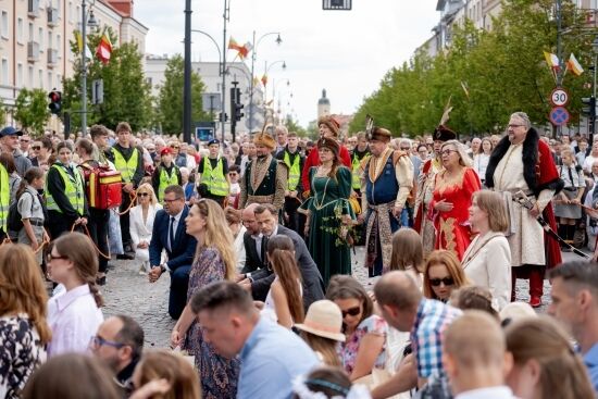 2025.06.19 - Boże Ciało. Procesja Eucharystyczna ulicami Białegostoku