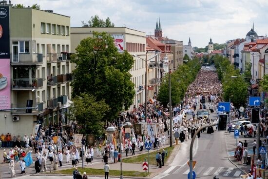 2025.06.19 - Boże Ciało. Procesja Eucharystyczna ulicami Białegostoku