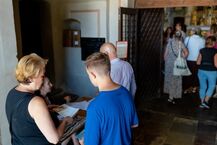 Krypty, podziemia i wnętrze Kościoła Farnego w Białymstoku