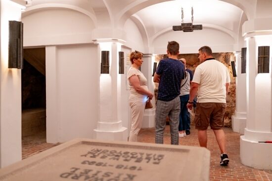 2025.08.02 - Krypty, podziemia i wnętrze Kościoła Farnego w Białymstoku