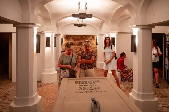 2025.08.02 - Krypty, podziemia i wnętrze Kościoła Farnego w Białymstoku