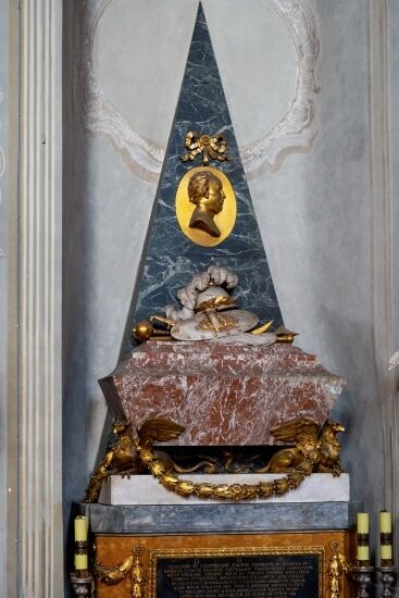 2025.08.02 - Krypty, podziemia i wnętrze Kościoła Farnego w Białymstoku