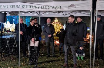 Piraci, magiczne rośliny i milion świateł. Dziś otwarcie Lumina Park