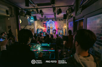 Drobna Zmiana Festival: Runy + NOSaY