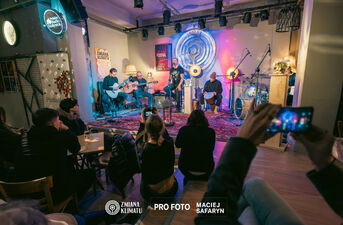 Drobna Zmiana Festival: Runy + NOSaY