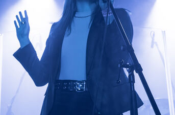 Drobna Zmiana Festival: Distant Look