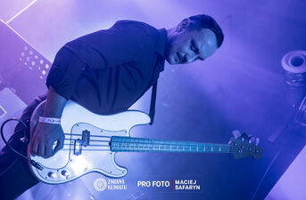 Drobna Zmiana Festival: Distant Look