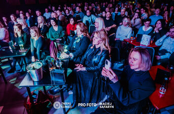 Drobna Zmiana Festival: W Dobrym Tonie