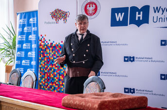 Dzień Azjatycki UwB