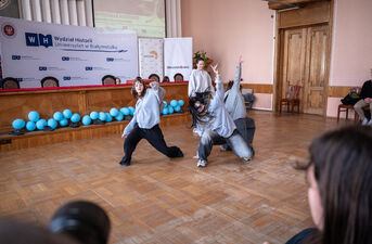 Dzień Azjatycki UwB