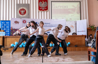 Dzień Azjatycki UwB