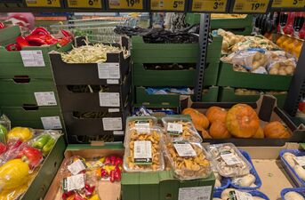 Ceny owoców i warzyw pod lupą. Gdzie jest najtaniej?