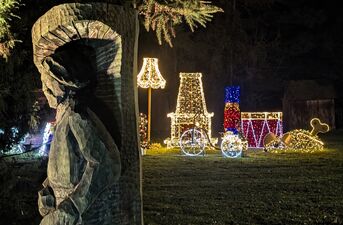 Bajki, światła i bohaterowie książek. Dziś otwarcie Lumina Park