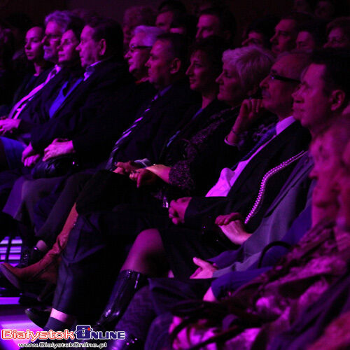 Wielkie Karnawałowe Show Cygańskie Czary